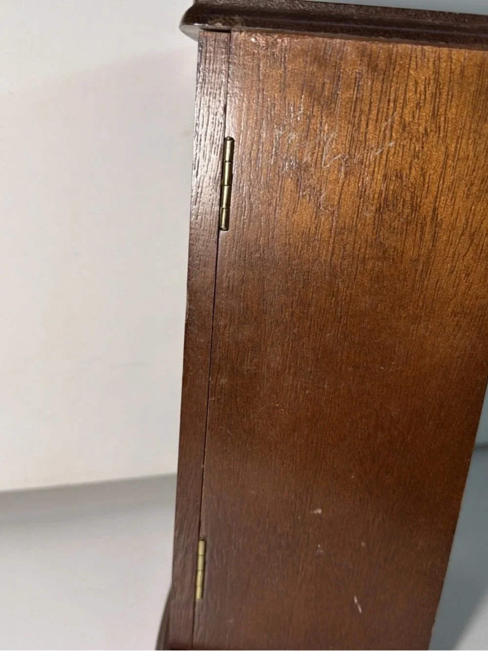Wood-Finish Brown Jewelry Cabinet with Etched Glass Door